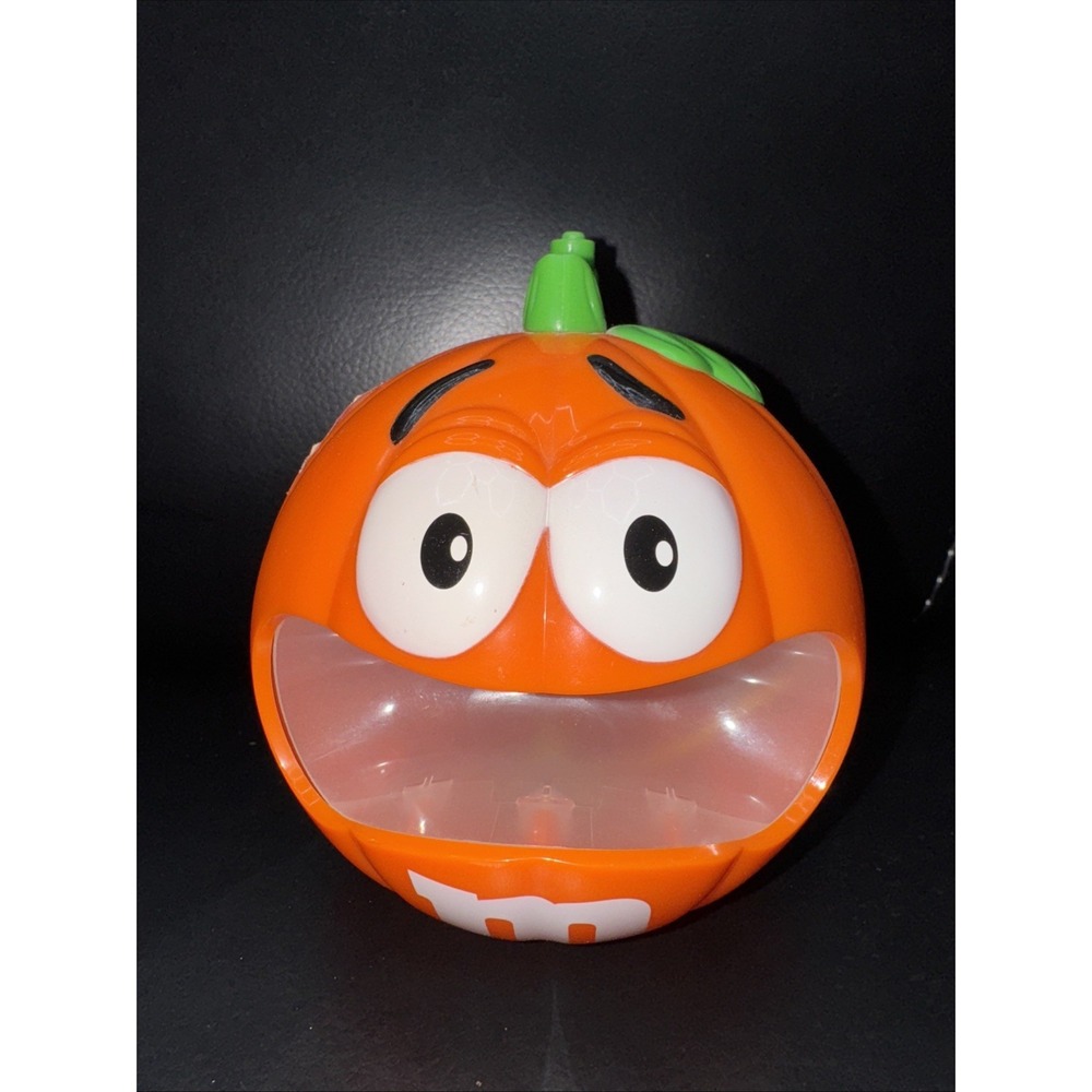 RARE Cute M&M's Pumpkin Flashlight Lights Up & Blinks